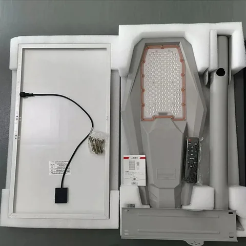 SolarMax Pro LED — Luminária Pública Solar de Alta Potência 400w 4